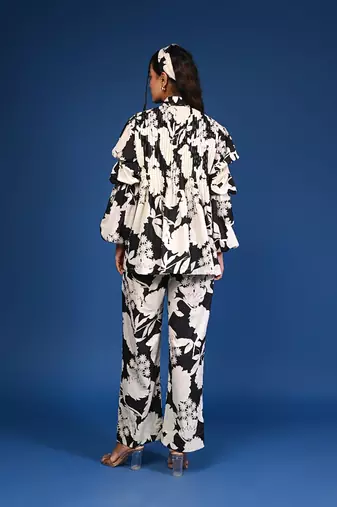 Black & white printed shirt coord