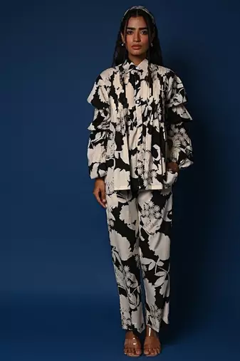 Black & white printed shirt coord
