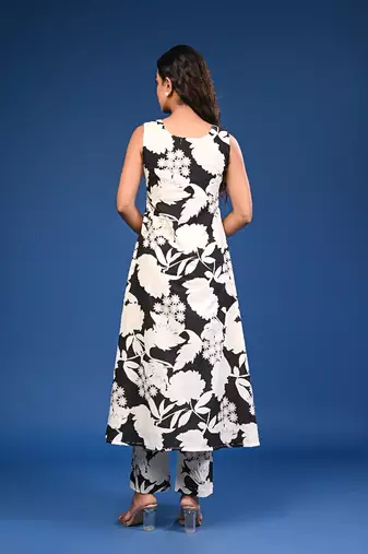 White & black printed cotton a-line coord