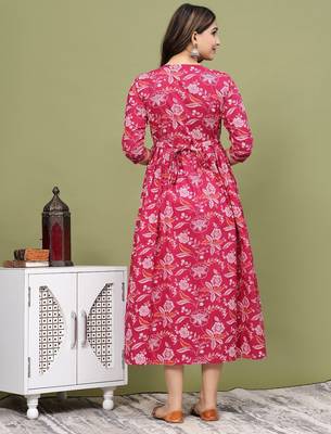 Pink  floral printed  cotton flared maternity maxi dress 2