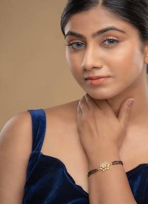Gold plated hand mangalsutra in sterling silver 1