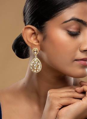 Gold plated dangler earrings in sterling silver 1