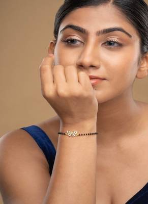 Gold plated hand mangalsutra in sterling silver 1