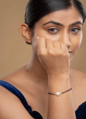 Gold plated hand mangalsutra in sterling silver 1