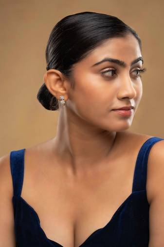 Gold plated earrings in sterling silver