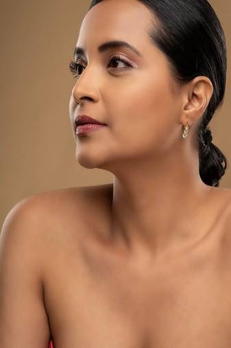 Gold plated earrings in sterling silver