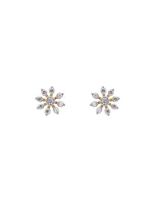Gold plated stud earrings in sterling silver 3