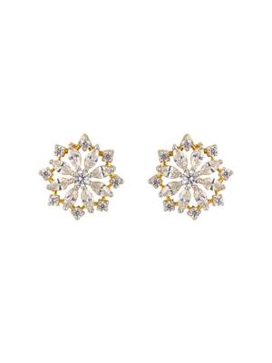 Gold plated stud earrings in sterling silver 3