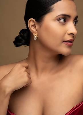 Gold plated stud earrings in sterling silver 2