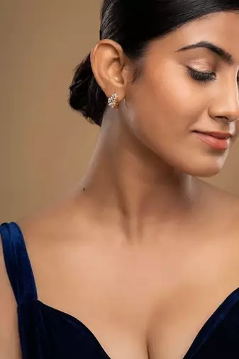Gold plated earrings in sterling silver