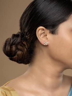Gold plated stud earrings in sterling silver 1