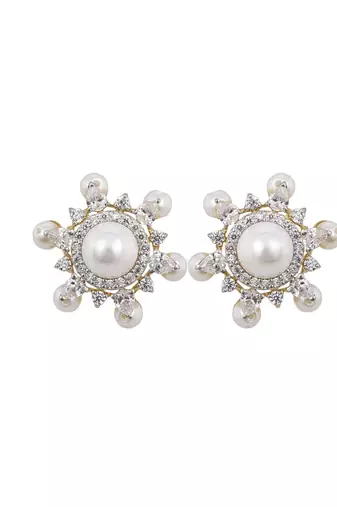 Gold plated stud earrings in sterling silver