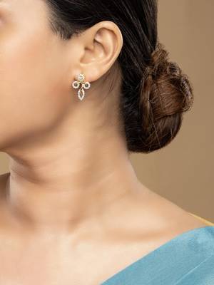Gold plated stud earrings in sterling silver 1