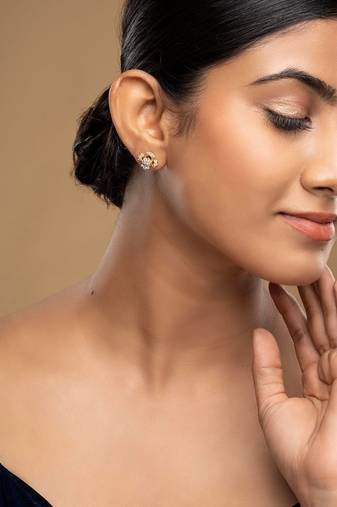 Gold plated stud earrings in sterling silver