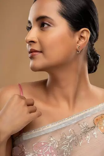Gold plated stud earrings in sterling silver