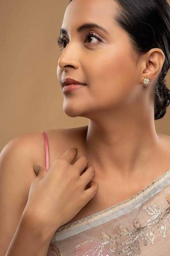 Gold plated stud earrings in sterling silver
