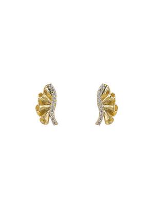 Gold plated stud earrings in sterling silver 2