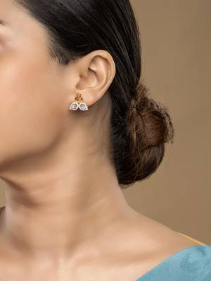 Gold plated stud earrings in sterling silver 1