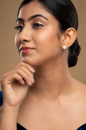 Gold plated stud earrings in sterling silver