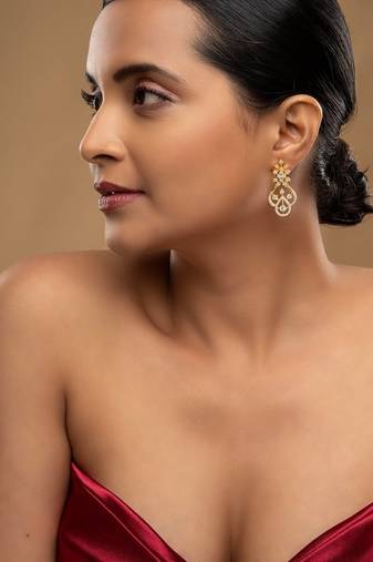 Gold plated dangler earrings in sterling silver