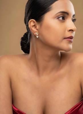Gold plated earrings in sterling silver 1