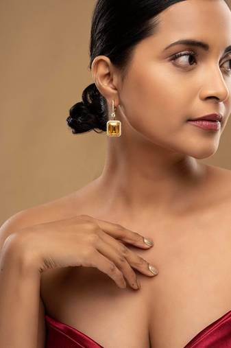 Gold plated earrings in sterling silver