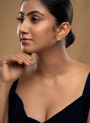 Gold plated dangler earrings in sterling silver 1