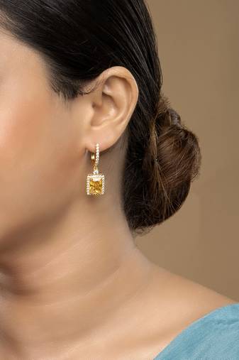Gold plated dangler earrings in sterling silver