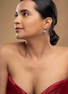 Gold plated earrings in sterling silver 1