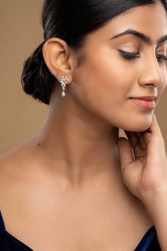 Gold plated earrings in sterling silver
