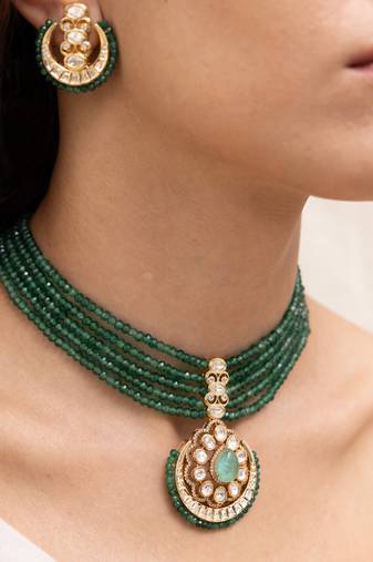 Gold plated green stone kundan necklace set