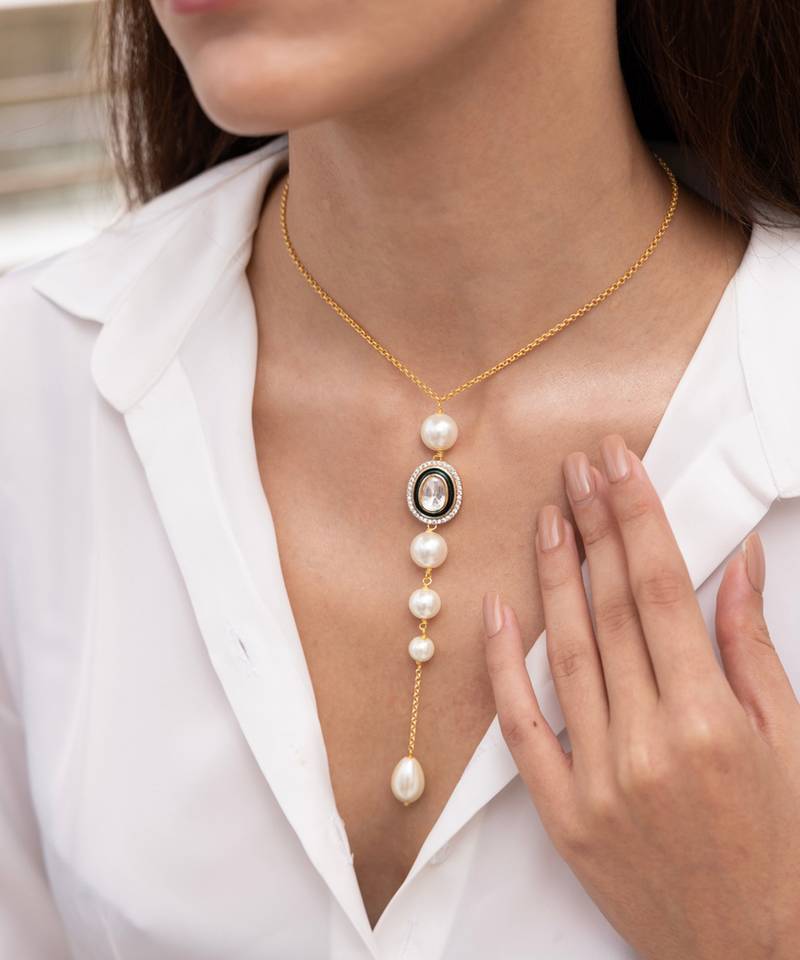 Gold plated pearl necklace