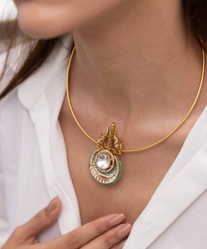 Gold plated kundan necklace