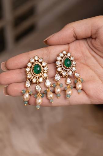 Gold plated green stone kundan dangler earring