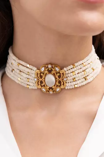 Gold plated kundan choker necklace