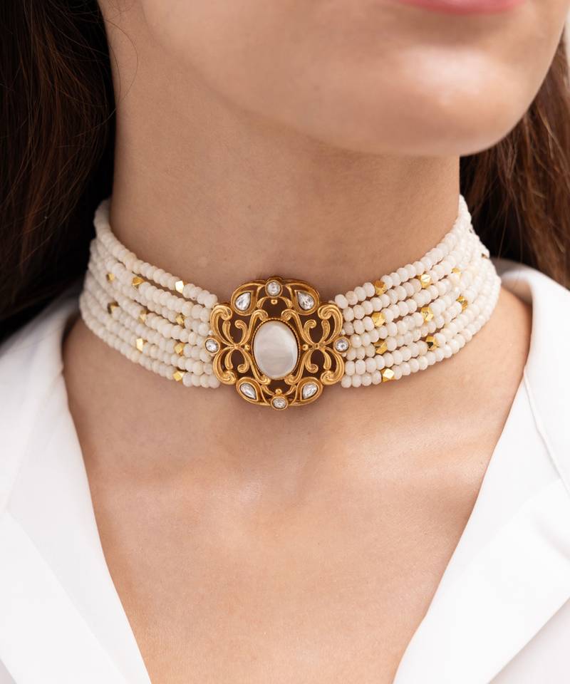 Gold plated kundan choker necklace