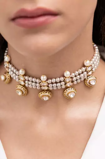 Gold plated choker necklace