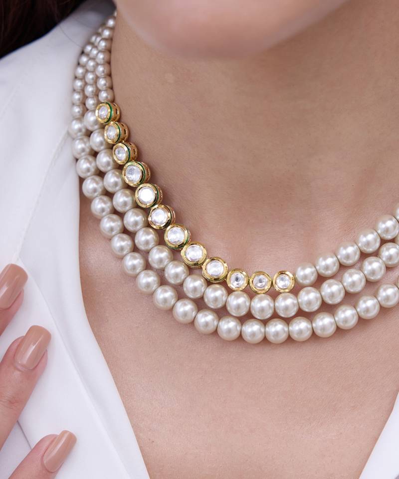 Gold plated kundan pearl choker necklace set