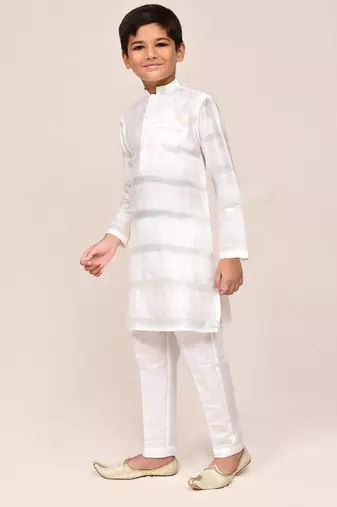 Kids boy off white jacquard silk blend straight kurta pant set