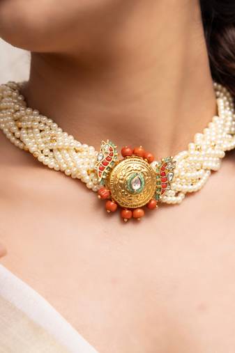 Gold plated kundan pearl choker necklace set