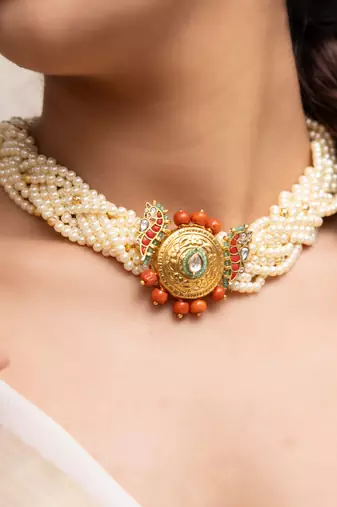Gold plated kundan pearl choker necklace set