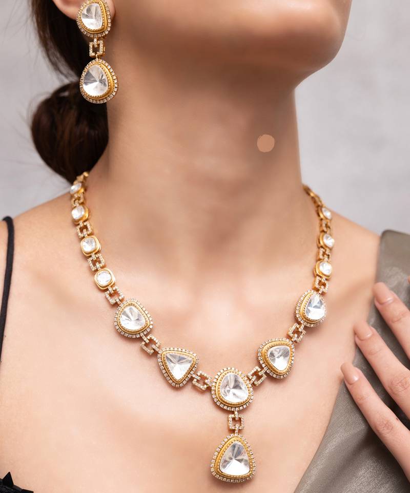 Gold plated kundan necklace set