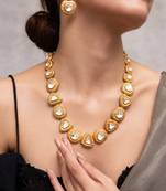 Gold plated kundan necklace set