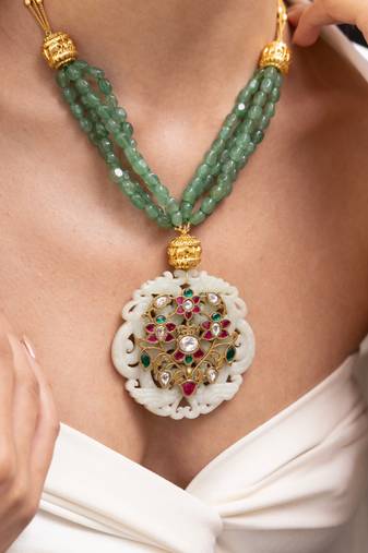 Gold plated green stone kundan necklace