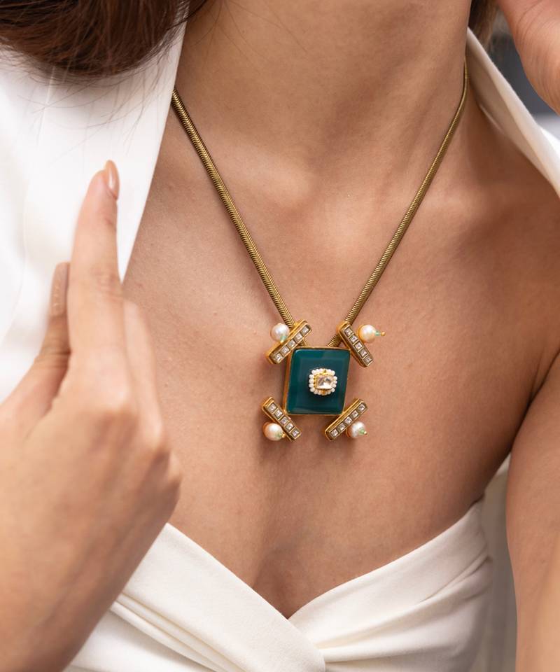 Gold plated blue stone kundan necklace