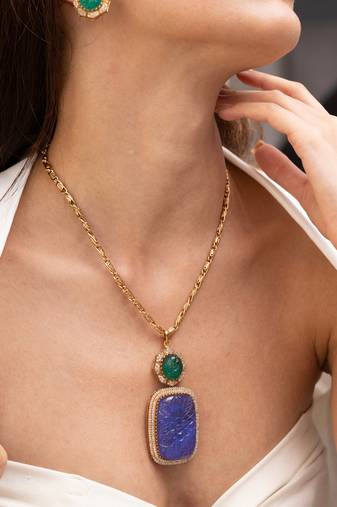 Gold plated blue stone kundan necklace set