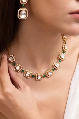 Gold plated kundan necklace set