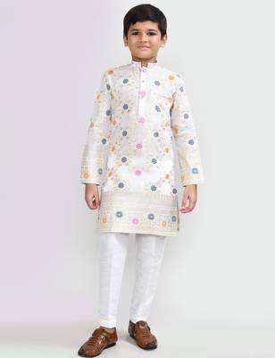 Kids boy off white silk blend straight kurta pant set 1