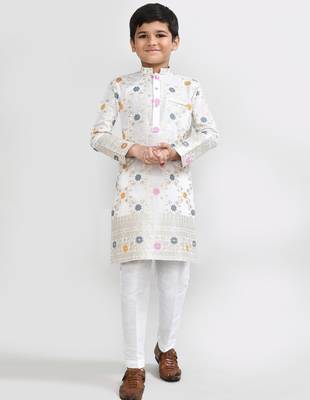 Kids boy off white silk blend straight kurta pant set 3