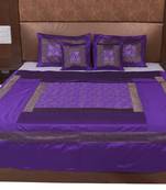 Polysilk Hand Gold Print Bed Cover Set